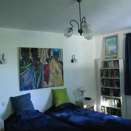 House On The Hill, Near Aubeterre-sur-dronne Ferienhaus Saint-Romain (Charente)
